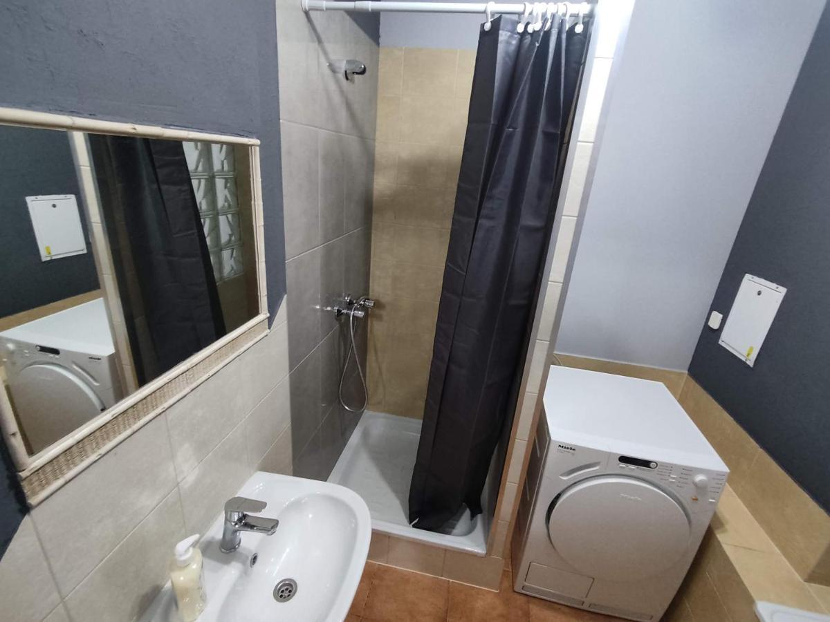 3030 Jana Spychalskiego 32 - Tanie Pokoje W Apartamencie - Samodzielne Zameldowanie - Self Check In Poznan Dış mekan fotoğraf